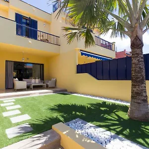 fantastico-duplex-en-meloneras.in-canary-islands.com/